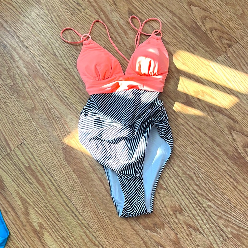 Cupshe One Pice Bathing Suit